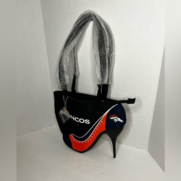 -NWT- limited edition Bronco stiletto heel purse. -The Bradford Exchange- T4 - Picture 3 of 8